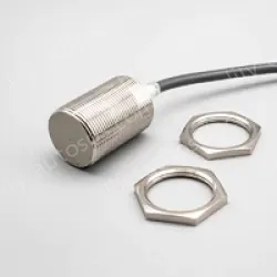 M30 Shield Inductive proximity switch E2E-X10Y2-Z 2M